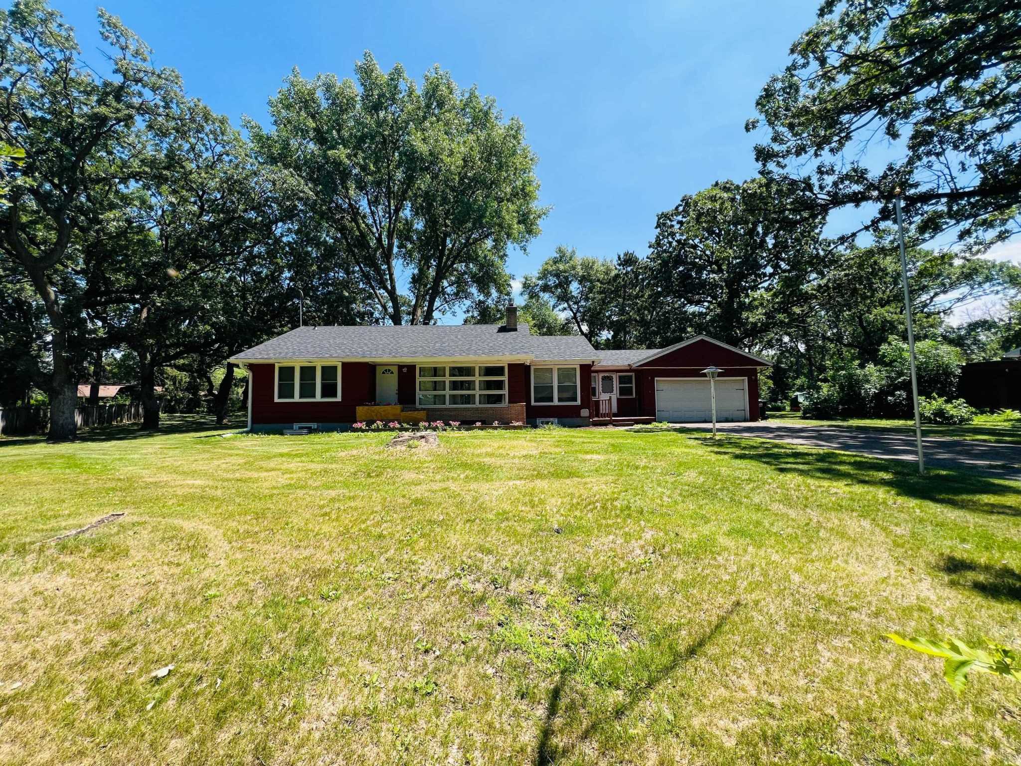 8431 Palm St NW, Coon Rapids, MN